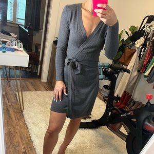 Banana Republic XS petite dark grey sweater dress